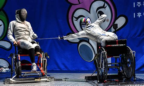Beatrice Vio World Wheelchair Fencing Champion And Paralympics Gold