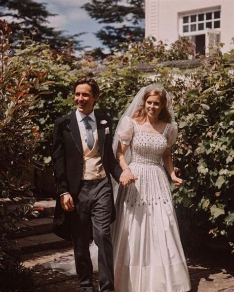 The couple became engaged in italy in september 2019. Princess Beatrice and Edo release new photos of wedding ...