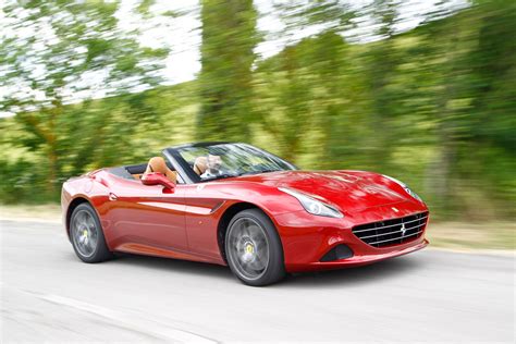 Here is a page dedicated to the new ferrari california t. Power is sent to the rear wheels by a seven-speed dual-clutch transmission