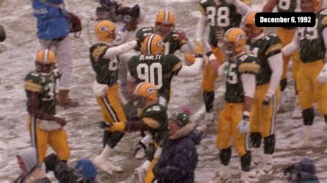 Memorable Moments Packers Earn Victory Over Lions In 92