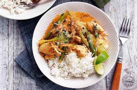 Most meals are portioned for four people, but not these recipes! Red chicken curry | Tesco Real Food