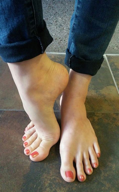 Pin On Pretty Feet
