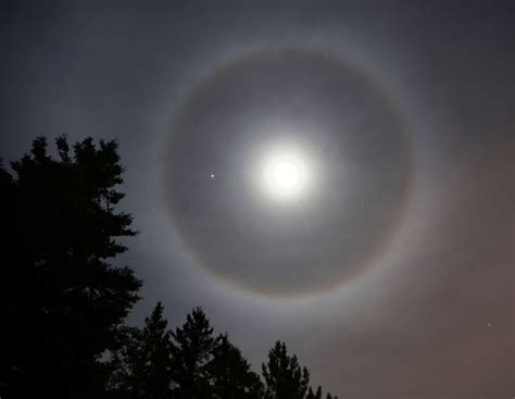 Why Do We Sometimes See A Ring Around The Moon Universe Today