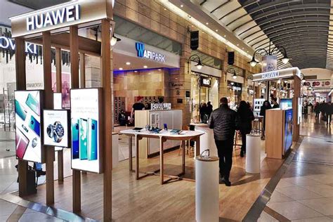 Online technology store for smartphones, tablets, laptops, cameras, gadgets, and accessories. Magazin Huawei Experience Shop în AFI Cotroceni ...