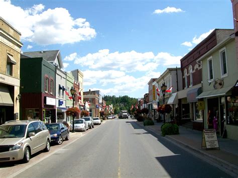 Main Streetnewmarket Ontario Small Town Southern Flickr