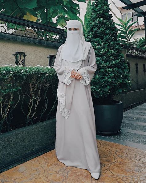 neelofa on instagram “🤍” in 2021 hijab fashion niqabi girl niqab fashion
