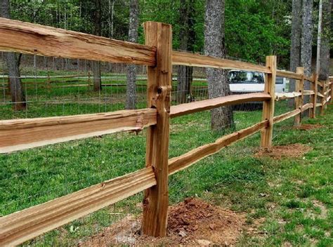 Hydrainga border, split cedar fence, cottage garden | Cedar split rail fence, Split rail fence, Backyard fences