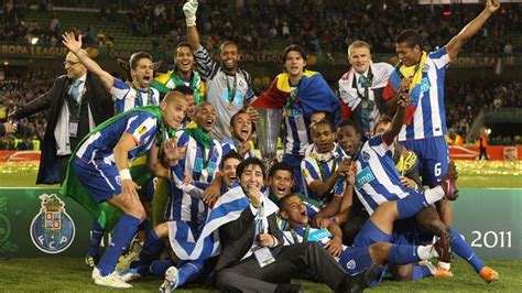 Zé Do Boné Fc Porto Vencedor Da Liga Europa 20102011