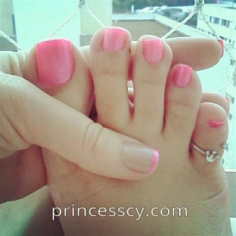 Instafeetlove On Twitter Pink Toes Beautiful Feet Pretty Toes