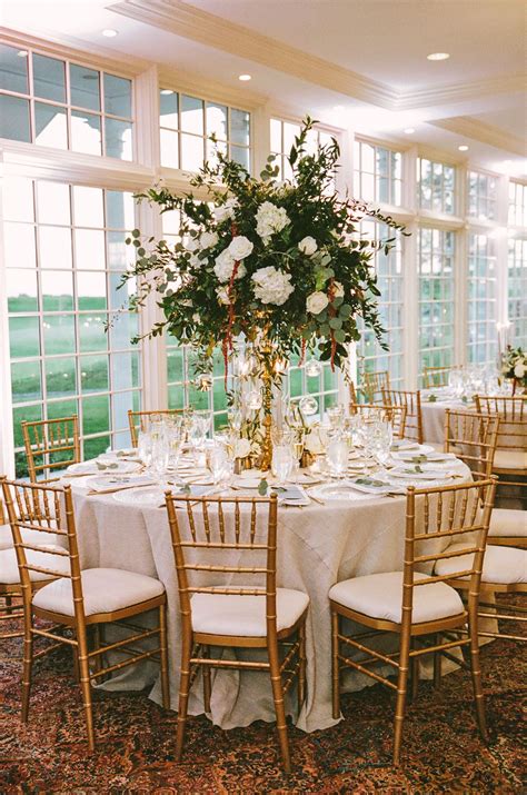 Stunning Centerpieces And Arrangements For Your Wedding Reception