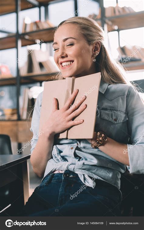 Student Reading Book — Stock Photo © Arturverkhovetskiy 145064109