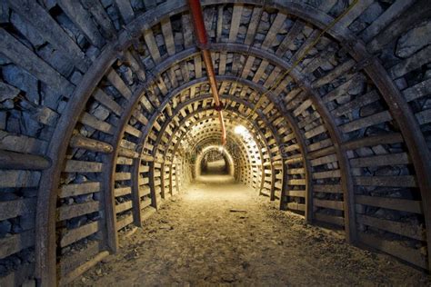 Mine Shaft Stock Photo Image Of Extractive Building 16885734