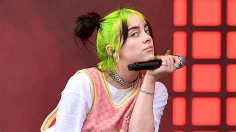 billie eilish responded to fans who criticized her green hair teen vogue