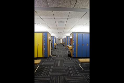 central park corporate fitness athletic clubs locker room fitness center office building