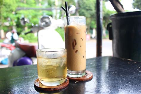 Ca Phe Sua Da A Guide To Vietnamese Coffee Vietnamnomad