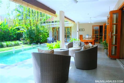 Villa Indah Di Batu Bolong Canggu