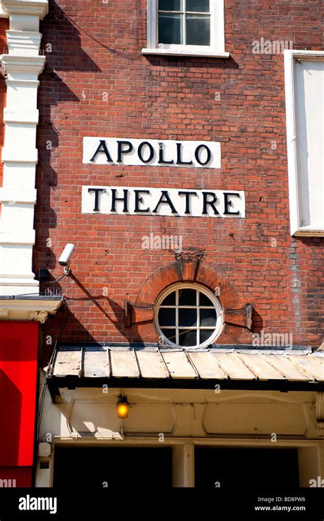 The Apollo Theatre In London Stock Photo Alamy