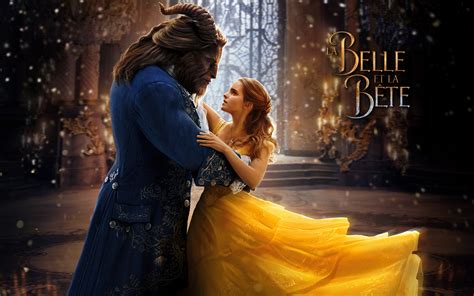 Ce que la jeune femme ignore c'est que la bête est un prince à qui on a jeté un mauvais sort et que l'amour pourrait lui ramener sa forme humaine. La Belle et la Bête (Beauty and the Beast) (2017)