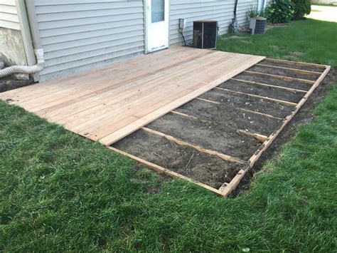 I Built A Ground Level Deck In My Back Yard Album On Imgur In 2020