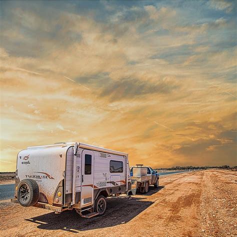 Caravan Travel Camping Camper Adventure Vehicle