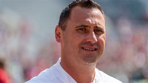 Following the 2017 peach bowl, steve sarkisian was named to the role of offensive coordinator at alabama, taking over play calling duties in the 2017. Steve Sarkisian House Austin : Steve Sarkisian Backs Eyes ...