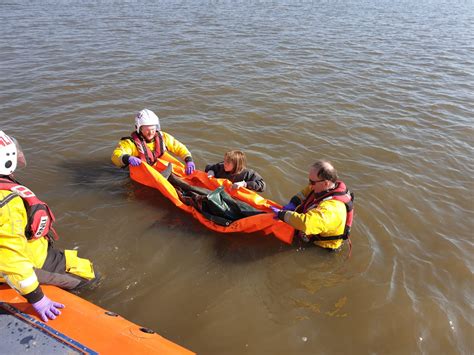 Morecambes Lifeboat Crew In Rescue Of Stranded Porpoise Rnli
