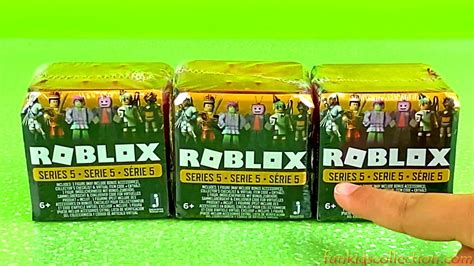 Roblox Series 5 Blind Boxes Unboxing Roblox Mystery Figures Youtube