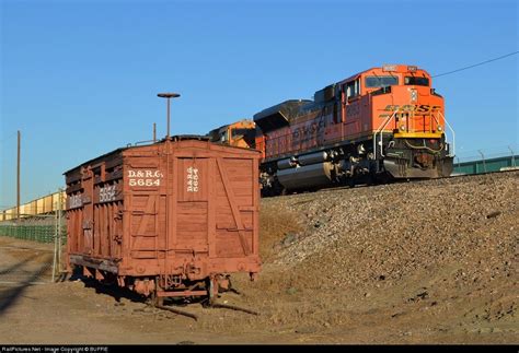 Railpicturesnet Photo Bnsf 9083 Bnsf Railway Emd Sd70ace At Denver