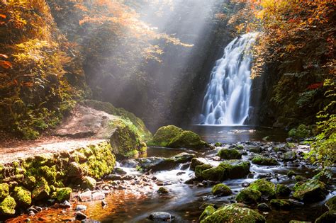 Waar Vindt U De Mooiste Watervallen In Ierland