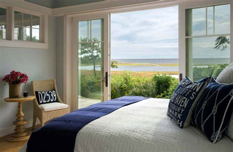 Seaside Home On Marthas Vineyard Inspired By Nautical Elements