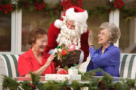 What to buy an elderly couple for christmas. Good Gifts For The Elderly