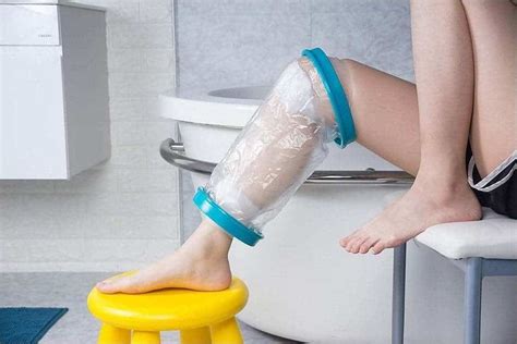 Shower With A Cast The Simple Guide And Tricks