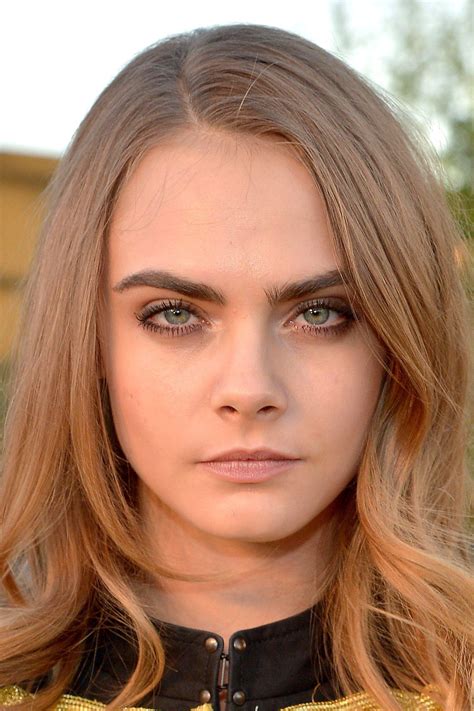 For fans of cara delevingne! Cara Delevingne (actrice) : biographie et filmographie ...