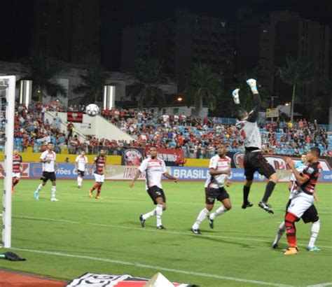 Botafogo rj sao paulo vs. Blog Esportivo do Suíço: Atlético-GO abre dois gols de ...