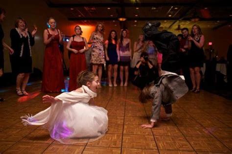 Wedding Photos That Will Make You Reconsider Your Life S Choices