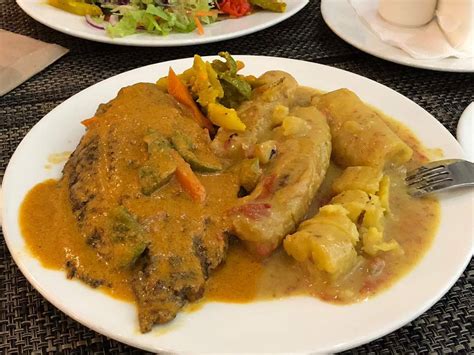 Swahili mom kitchen samaki mchicha na ndizi fish with plantains and spinach / ndizi na nyama ya ng'ombe (plantains. Ndizi Samaki : Mapishi Jinsi Ya Kupika Ndizi Na Samaki Wa ...