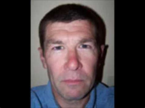 He was shortly arrested and while handcuffed to a chair, he managed to lubricate his hands with lip balm and slip his hands from the handcuffs and escape. Worlds Most Wanted Criminals Robert Lee McNair SCUMBAG ...