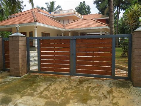 Iron gates can be used as contemporary gates besides main door to add extra security to home. Kerala Gate Designs: House gates in Kerala, India