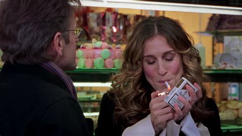 Marlboro Cigarettes Of Sarah Jessica Parker As Carrie Bradshaw In Sex And The City S06e20 An