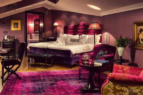 Let marriott help you make the most of a special getaway for two. 10 Most Romantic Bedroom Designs For Couples