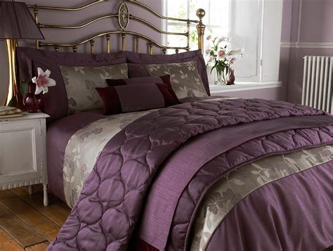 Top 10 Most Expensive Bed Sheets In The World