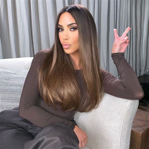 Kim Kardashian Hair Hairstyles And Wig Hair Dos Kim Kardshian Hair