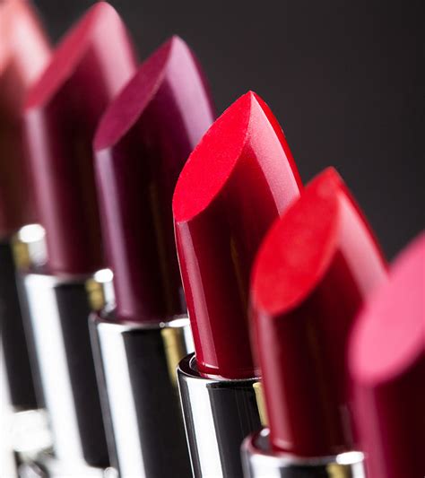 10 Best Orange Lipstick Shades For Indian Skin 2022 Update