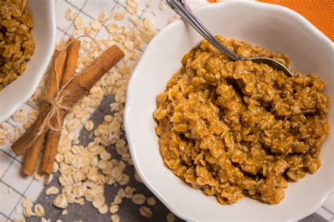 satisfyingly simple pumpkin spice oatmeal oats everyday