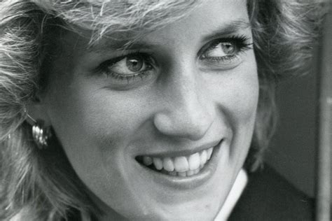 Diana Fans Remember Princess On 24th Anniversary Of Her Death Banbury Fm