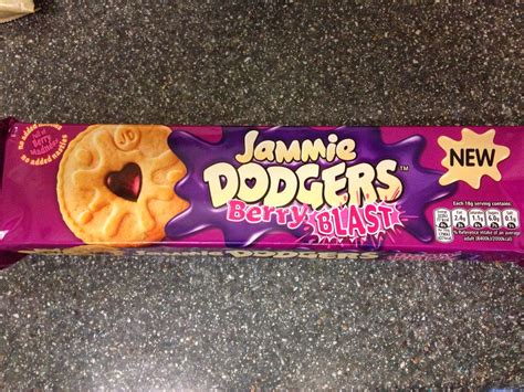 A Review A Day Todays Review Jammie Dodgers Berry Blast