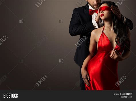 Couple Love Kiss Sexy Image And Photo Free Trial Bigstock