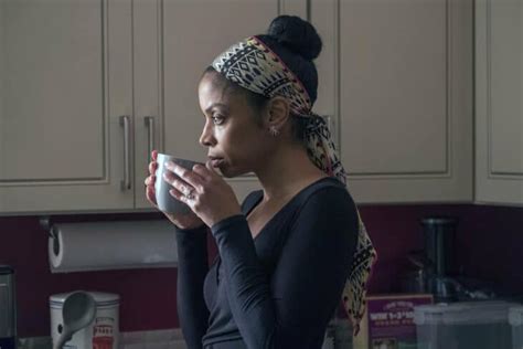 Don't mind me, i'm just over here scooping my eyeballs back into my head because those last few minutes of the season five finale were wild (relative to this is us, obviously). This Is Us Season Finale Review: Her (Season 3 Episode 18 ...