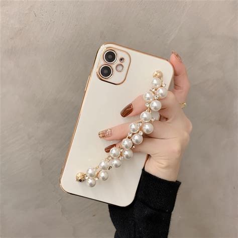 Metal Chain Bracelet iPhone Case in 2021 | Fashion phone cases, Iphone