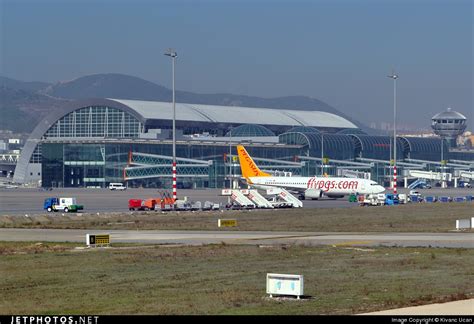 Aeropuerto De Esmirna Adnan Menderes Megaconstrucciones Extreme